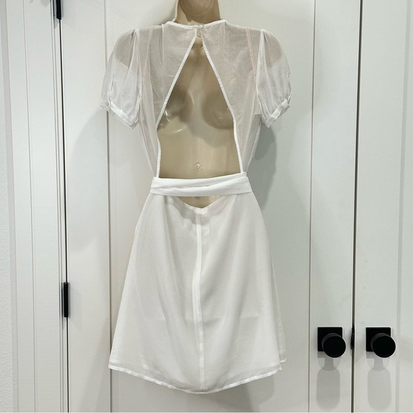 LPA Back Cutout Wrap Mini Dress Puff Sleeves Summer Grad Bridal White Small - Picture 5 of 9